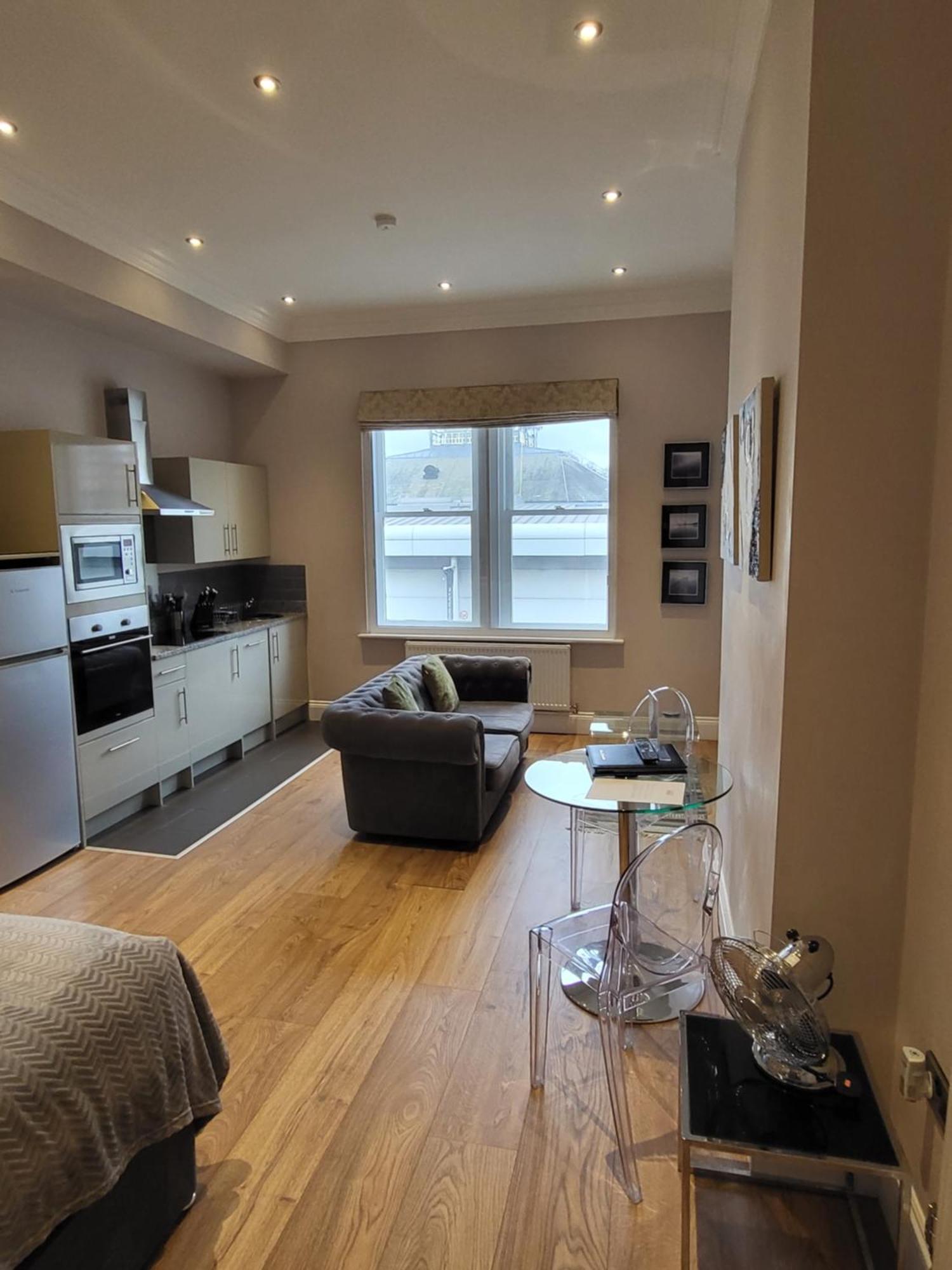 Harrogate Lifestyle Luxury Serviced Aparthotel Exteriör bild