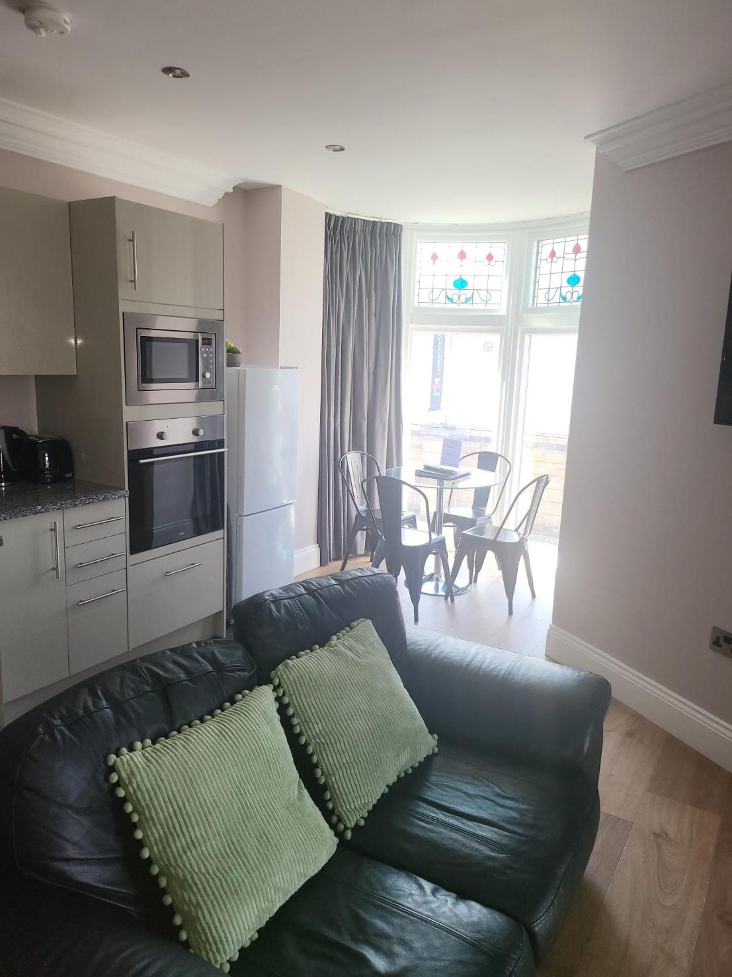 Harrogate Lifestyle Luxury Serviced Aparthotel Exteriör bild